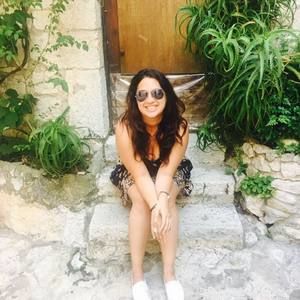 Meet your Posher, Victoria